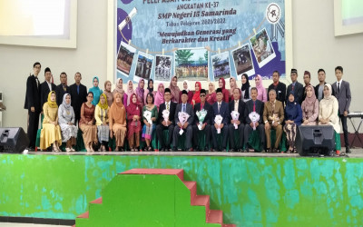 Pelepasan Siswa-Siswi SMP Negeri 15 Samarinda Angkatan ke-37